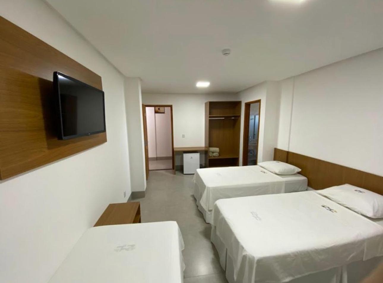 Hotel Coracao De J E S U S Триндади Екстериор снимка