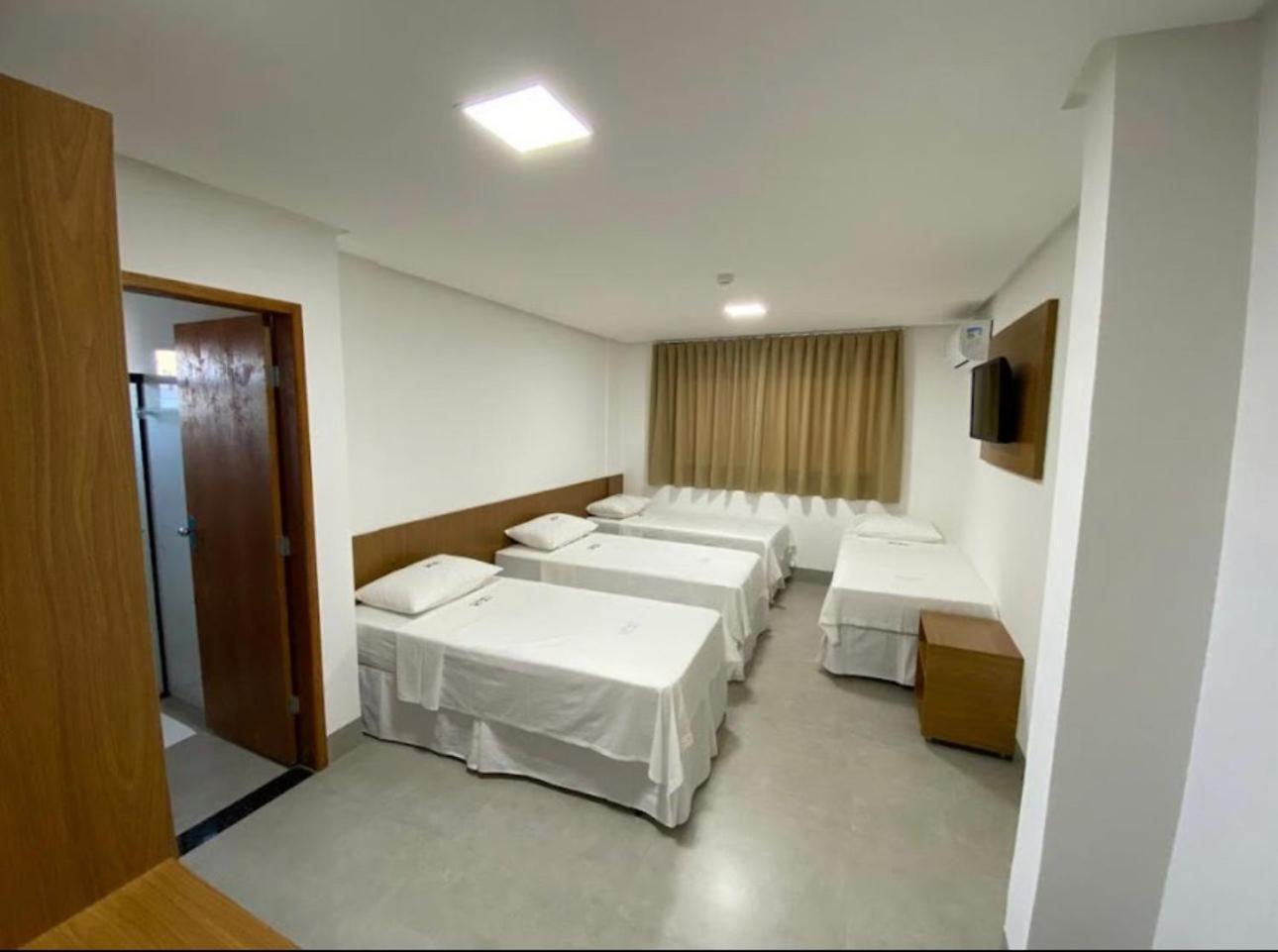 Hotel Coracao De J E S U S Триндади Екстериор снимка